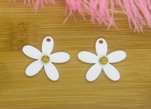 Daisy Acrylic