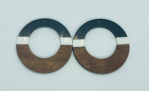Hollow Circle Black with White Stripe