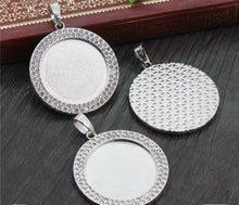 Load image into Gallery viewer, 25 mm  Necklace/Key Ring Bezel