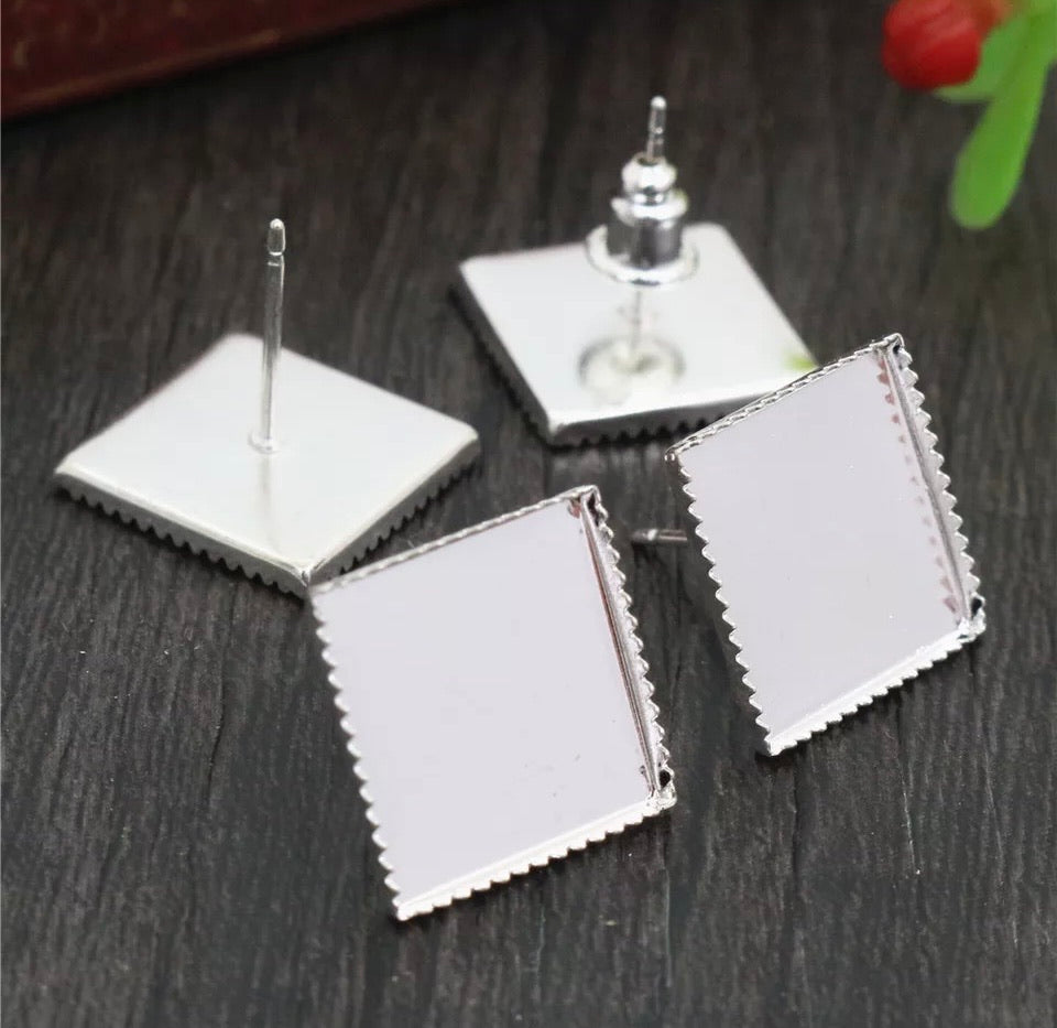 12 mm Square Bezel (Light Silver)