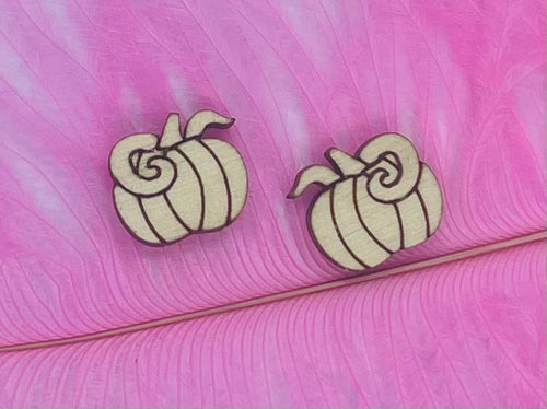 Pumpkin Wood Stud