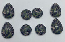 Load image into Gallery viewer, Leopard/Camo Print 12 mm round or 13x18 Drop
